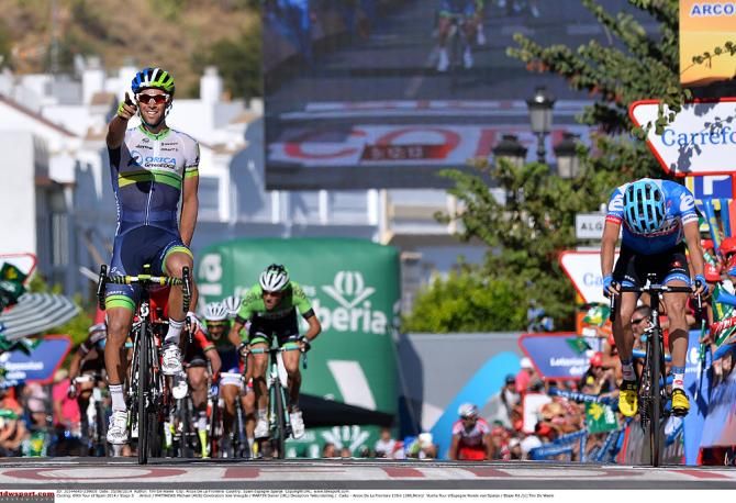 Michael Matthews (Orica-GreenEdge) takes the victory