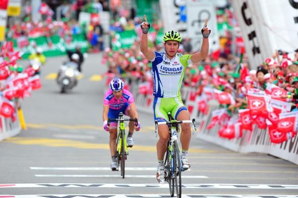 Sagan took the stage victory, with Cunego happy to take the race lead