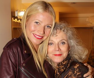 families - gymeth paltrow blythe danner