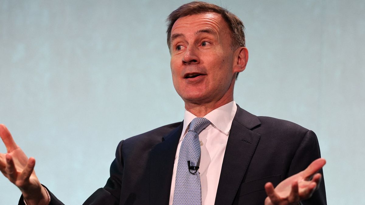 Fiscal headroom: can the UK afford more tax cuts? - Vimarsana News