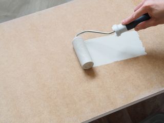 How to paint MDF