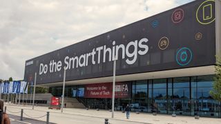 IFA23 entrance with large Samsung SmartThings banner