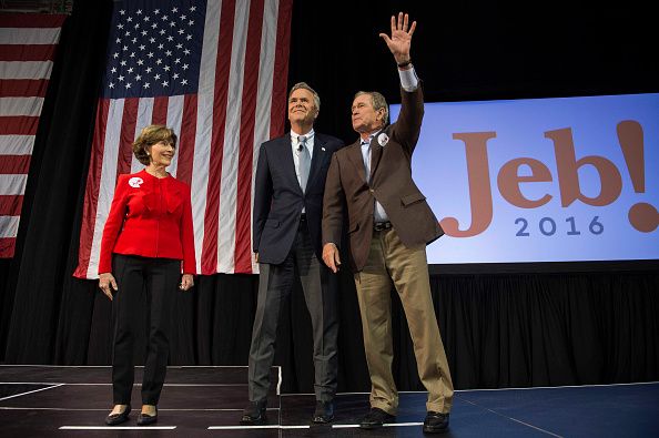 Laura Bush, Jeb Bush, George W. Bush.