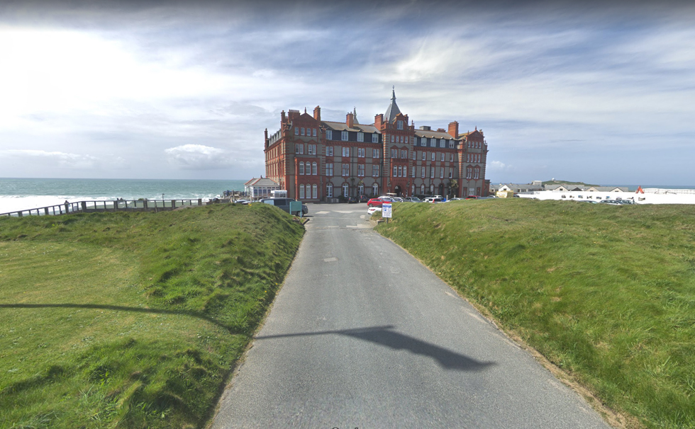 12-spooky-uk-horror-film-locations-you-can-actually-visit-13-1556674531-26Mp.jpg