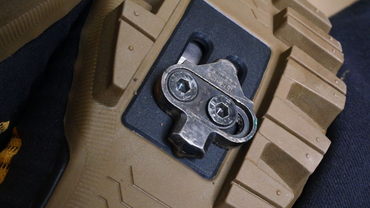 How to install cleats on bike shoes five top tips to get you clipped