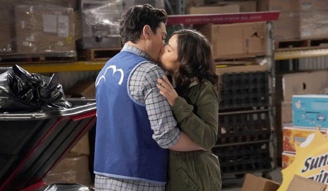 Superstore: The 8 Greatest Amy And Jonah Moments So Far | Cinemablend