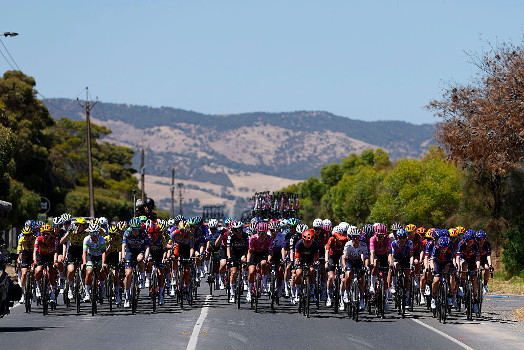 WILLUNGA, AUSTRALIA - JANUARY 17: A general view of Ricarda Bauernfeind of Germany and Team Lidl - Trek, Mikayla Harvey of New Zealand and Team SD Worx - Protime, Sofia Bertizzolo of Italy and Team FDJ United - SUEZ, Alice Towers of Great Britain and Team EF Education-Oatly, Katia Ragusa of Italy and Team Human Powered Health, Erica Magnaldi of Italy and UAE Team ADQ compete during the 10th Santos Women&amp;amp;apos;s Tour Down Under 2026, Stage 1 a 137.4km stage from Willunga to Willunga 134m / #UCIWWT / on January 17, 2026 in Willunga, Australia. (Photo by Con Chronis/Getty Images)