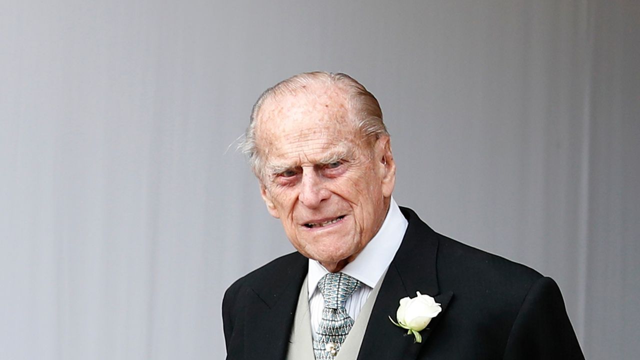 WINDSOR, ENGLAND - OCTOBER 12: Prince Philip, Duke of Edinburgh attends the wedding of Princess Eugenie of York to Jack Brooksbank at St. George&#039;s Chapel on October 12, 2018 in Windsor, England. (Photo by Alastair Grant - WPA Pool/Getty Images)