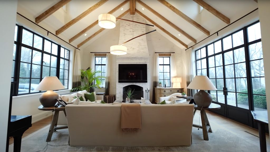 Tom Brady and Gisele Bündchen's house see inside the Superbowl