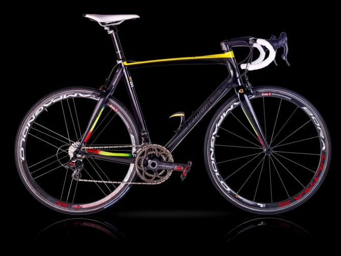 The LeMond bicycle brand returns in 2014 with three limited edition models only differing in cosmetic details related to frame graphics pertaining to his three Tour wins. Pictured is the TdF90 model