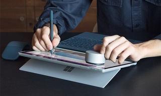 Microsoft Fixed Year-Old Surface Pen Inaccuracy Flaw