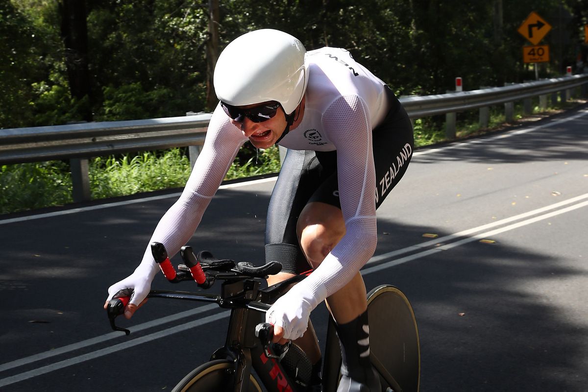 Hamish Bond (New Zealand) riding into the gold medal position