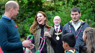 glasgow, scotland november 01 prince william, duke of cambridge and catherine, duchess of cambridge help the 105th glasgow scouts celebrate the scout assocations promisetotheplanet campaign during a visit to alexandra park sports hub on day two of cop26 on november 1, 2021 in glasgow, scotland 2021 sees the 26th united nations climate change conference which will run from 31 october for two weeks, finishing on 12 november it was meant to take place in 2020 but was delayed due to the covid 19 pandemic photo by victoria stewart wpa poolgetty images