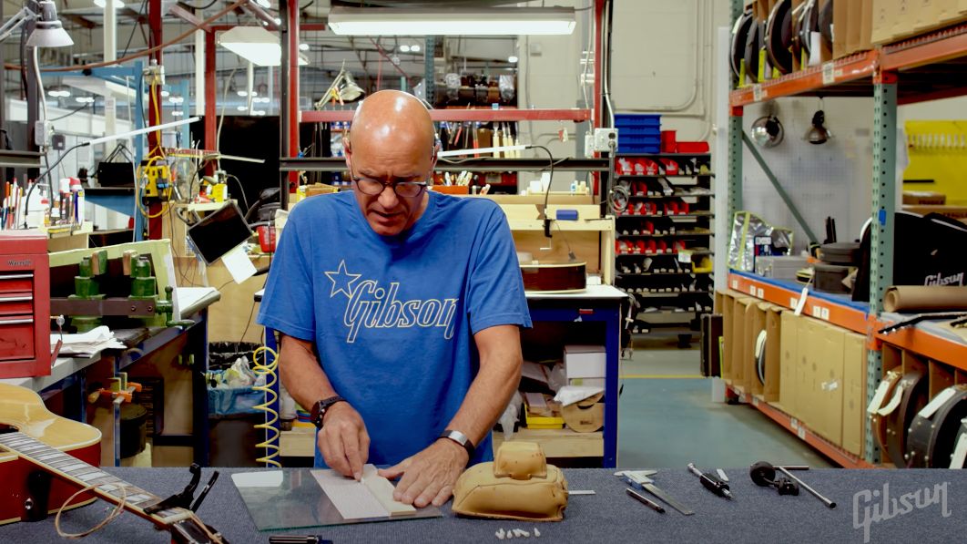 Gibson Master Luthier Jim DeCola has made a brilliant, simple tool to help set up an acoustic guitar – and you can make one too