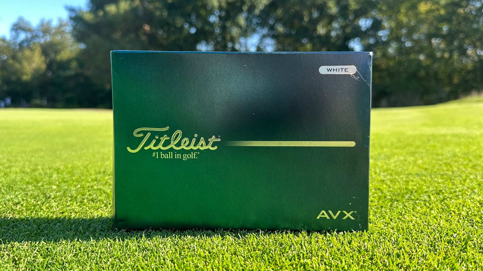 Titleist AVX 2026 golf ball