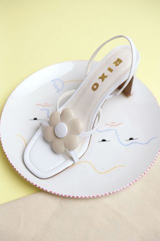 white heeled sandals with flower, white sandals