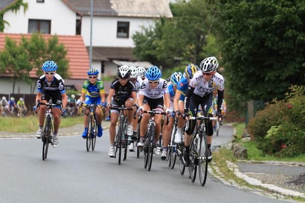 Amber Neben (HTC-HighRoad) leads on the climb, but seems to sense that Emma Pooley (Garmin-Cervelo) is accelerating