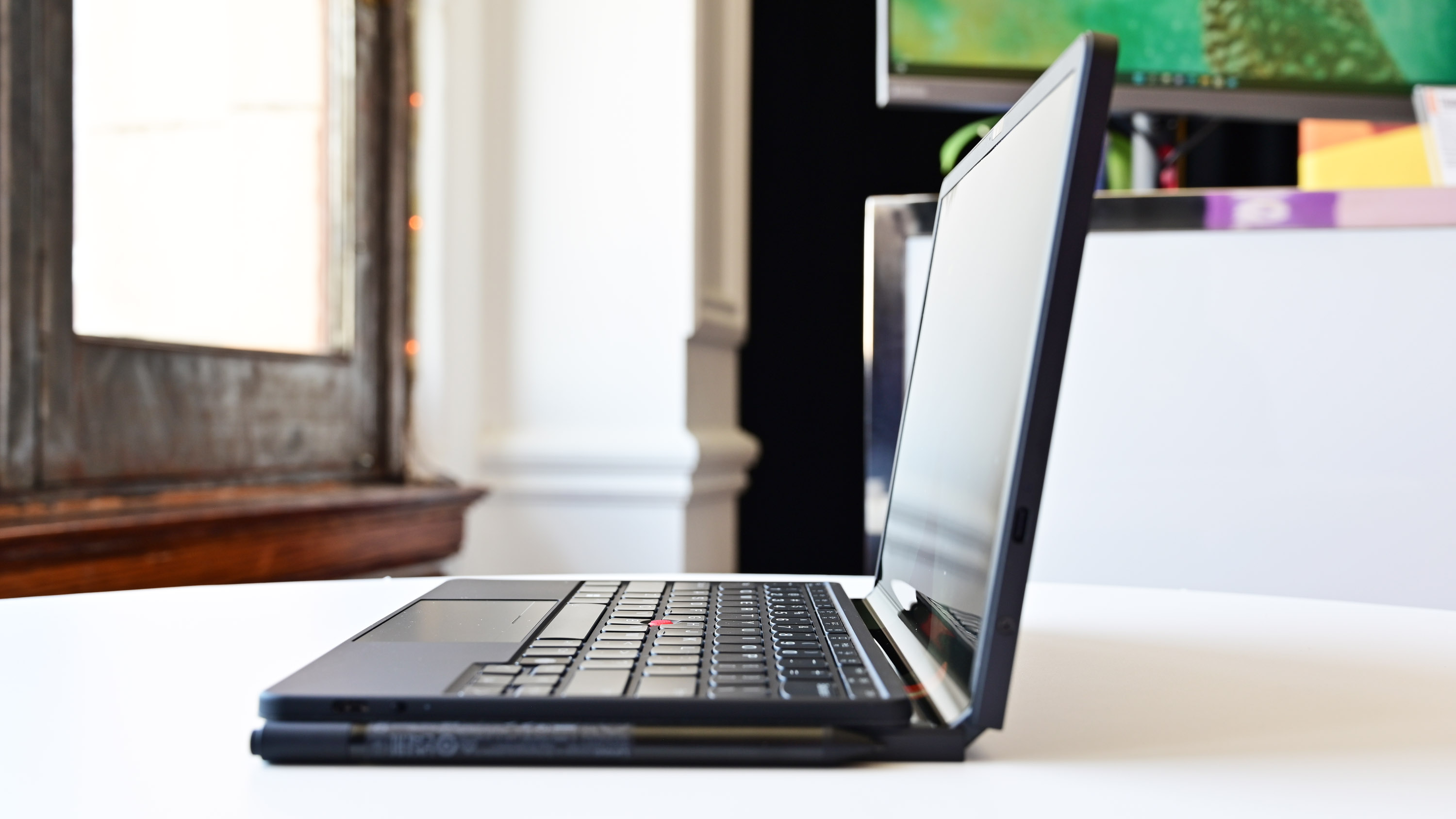 Lenovo ThinkPad X1 Fold (Gen2)