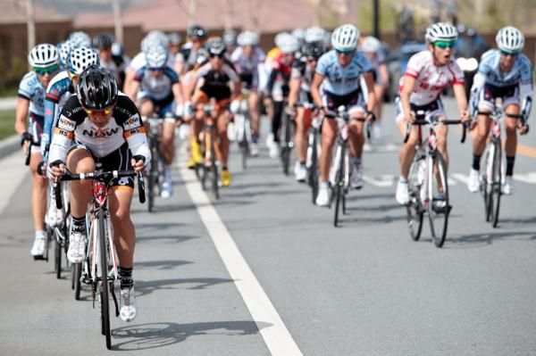 Anne Samplonious (NOW and Novartis) tries to get away with one big lap to go.