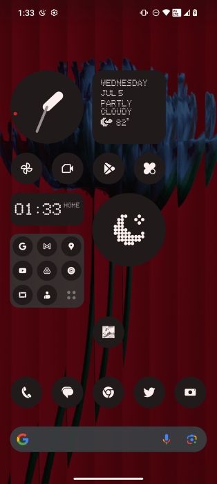 Nothing OS 2.0 home screen app folder