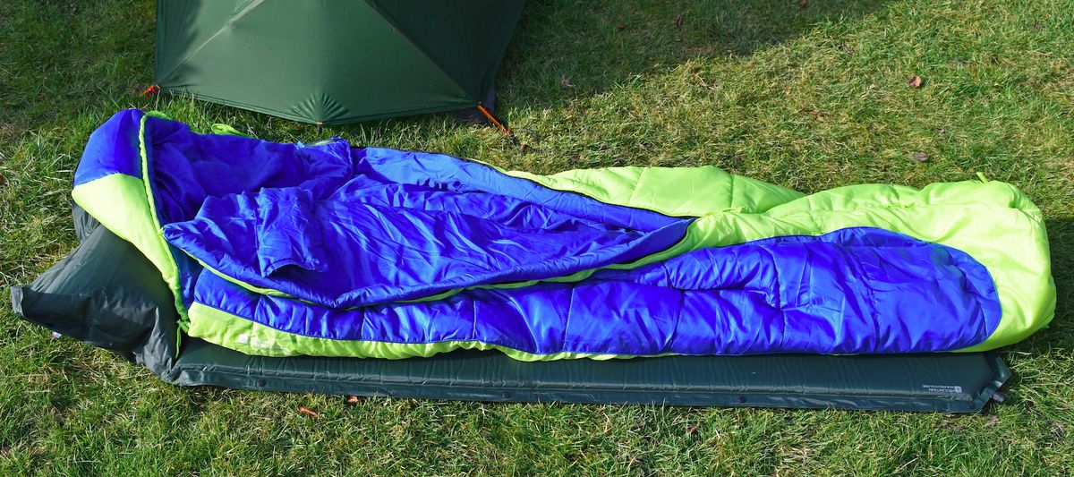 Mountain Warehouse Microlite 1400 Winter Sleeping Bag