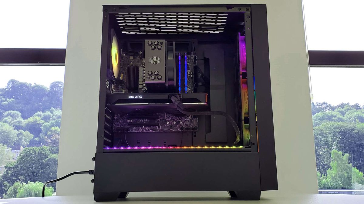 Maingear MG-1 | Arc A750
