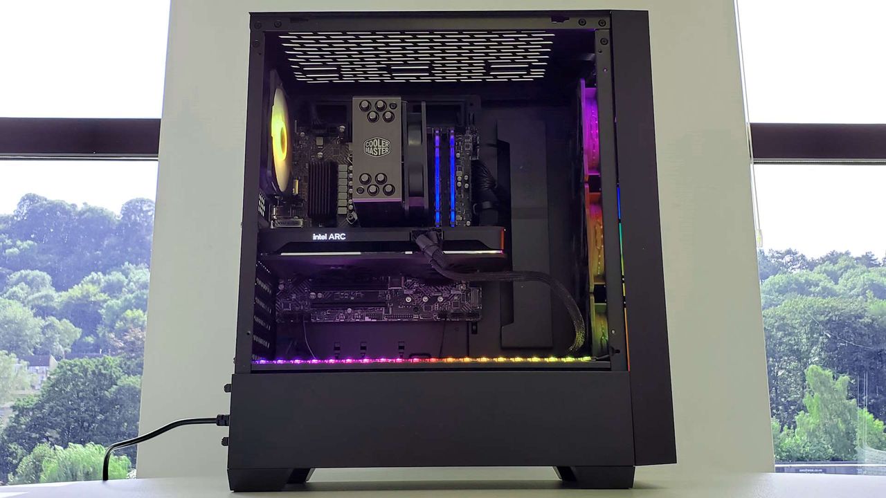 Maingear MG-1 | Arc A750