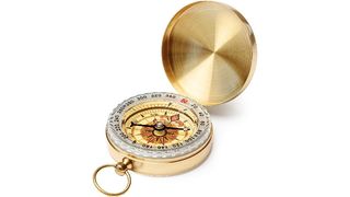 Dragon Eight clamshell compass