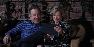 tim allen's mike and nancy travis' vanessa talking to eve on zoom on last man standing finale