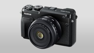 Compact Fujinon GF 50mm f/3.5 makes the GFX 50R a sleek street shooter