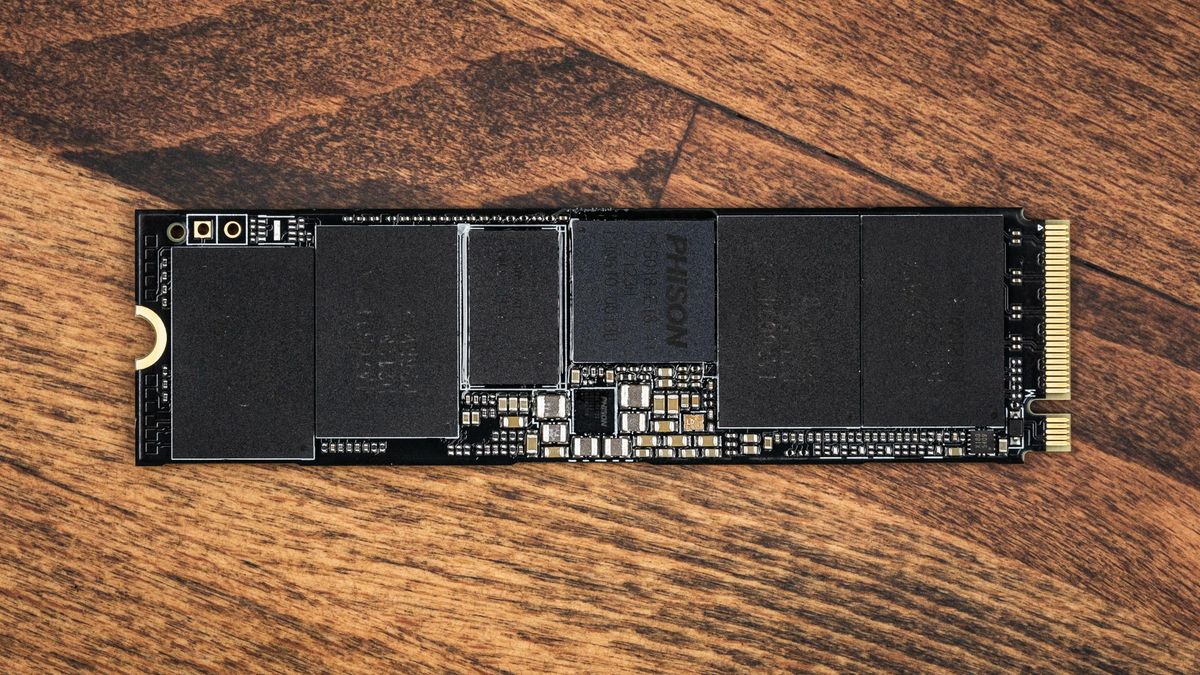 Corsair MP600 Pro XT M.2 NVMe SSD Review: Corsair's Best Just