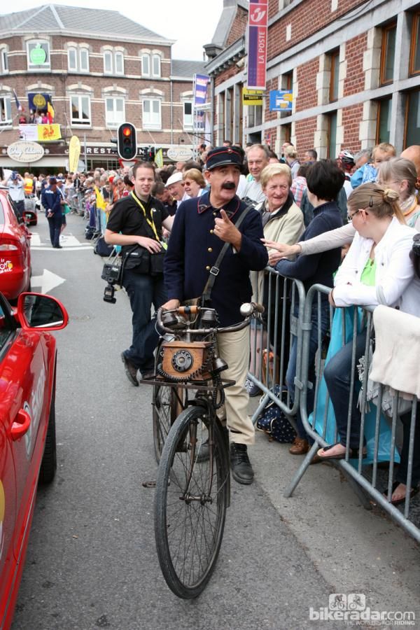 This fellow was dressed as an historical French postman.