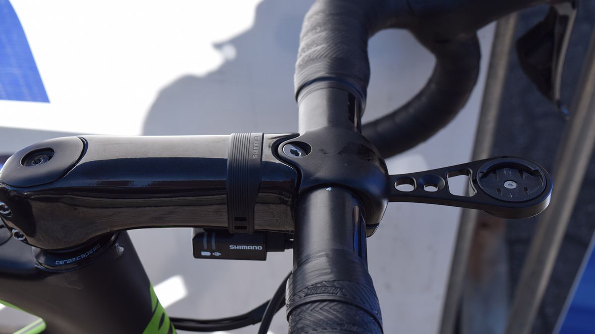 A single, larger than usual fastening bolt at the top of the face plate is positioned at appoximately 45 degrees