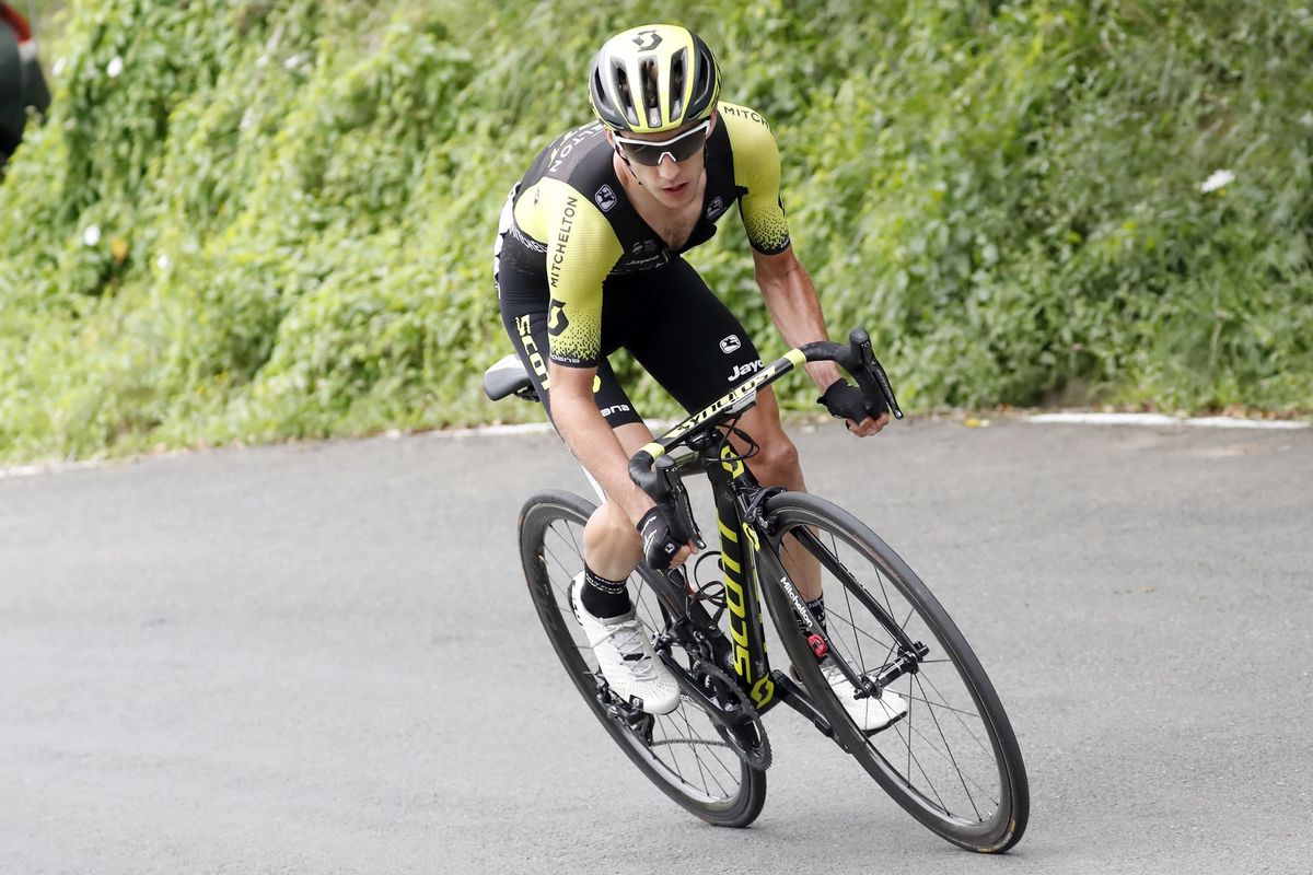 Simon Yates on the attack