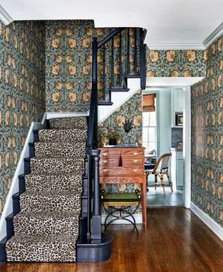 Arts and Crafts decor hallway in Morris & Co Pimpernell wallpaper, project by Zoe Feldman