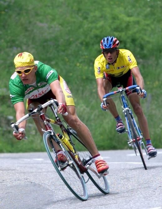 Alexander Vinokourov (Casino) was too hot to handle and took yellow from Jonathan Vaughters in the 1999 Dauphine