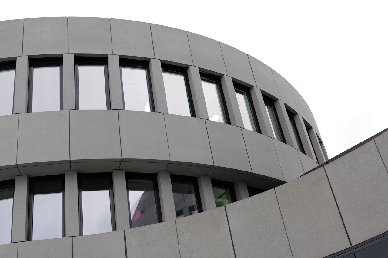 A sample photo of the Leica HQ building taken on the Leica SL3 camera