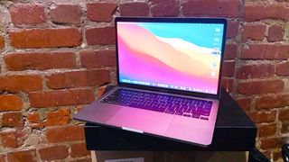 Apple MacBook Pro 13-inch 2022