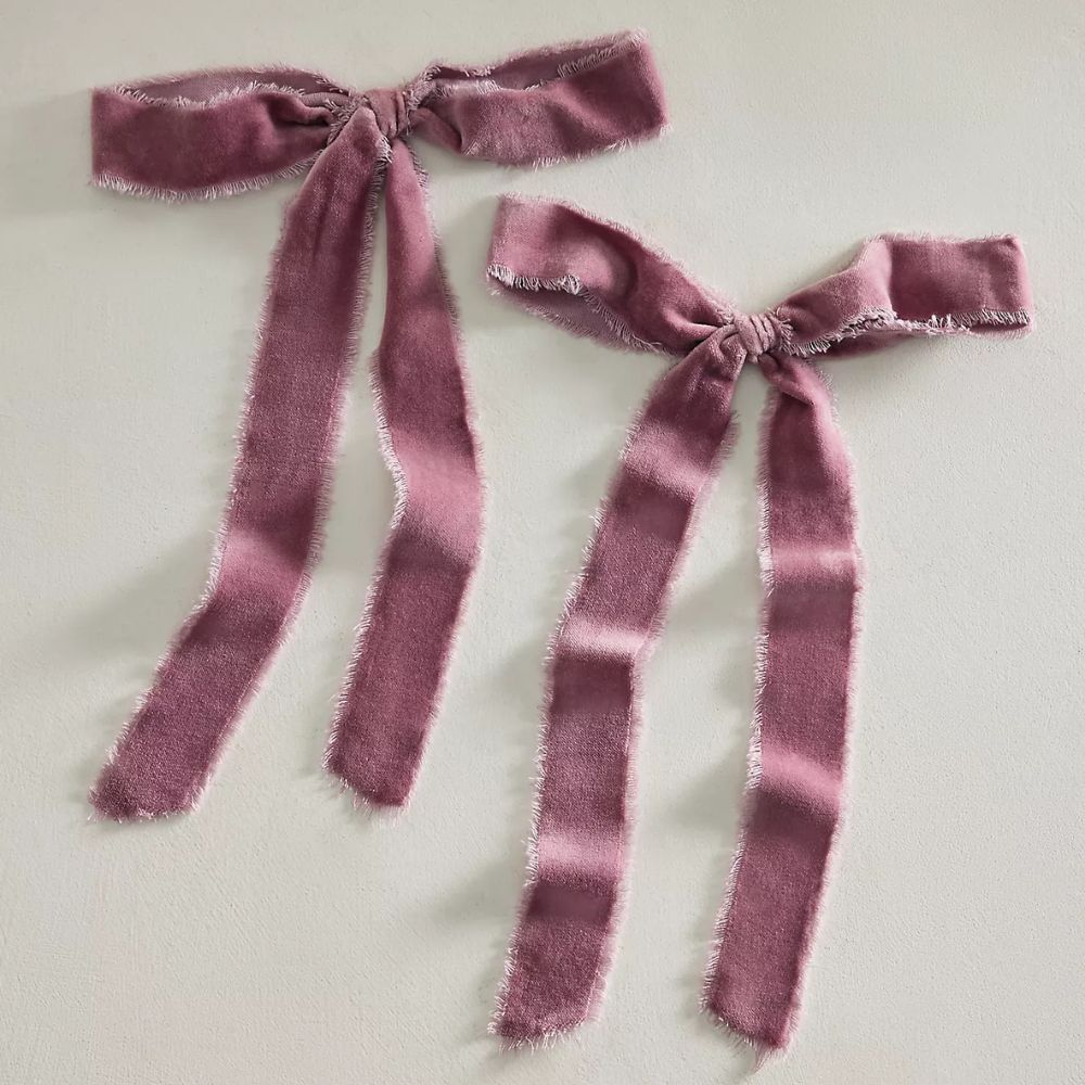 mauve bows