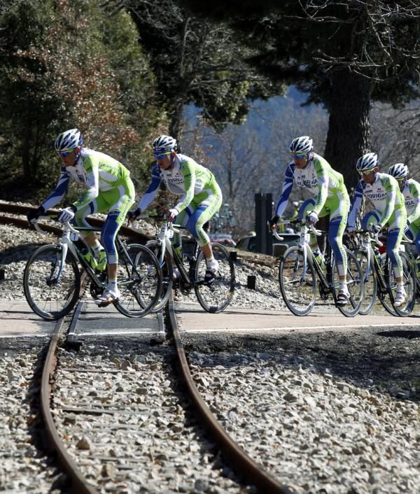 Liquigas-Cannondale keep the chase on track