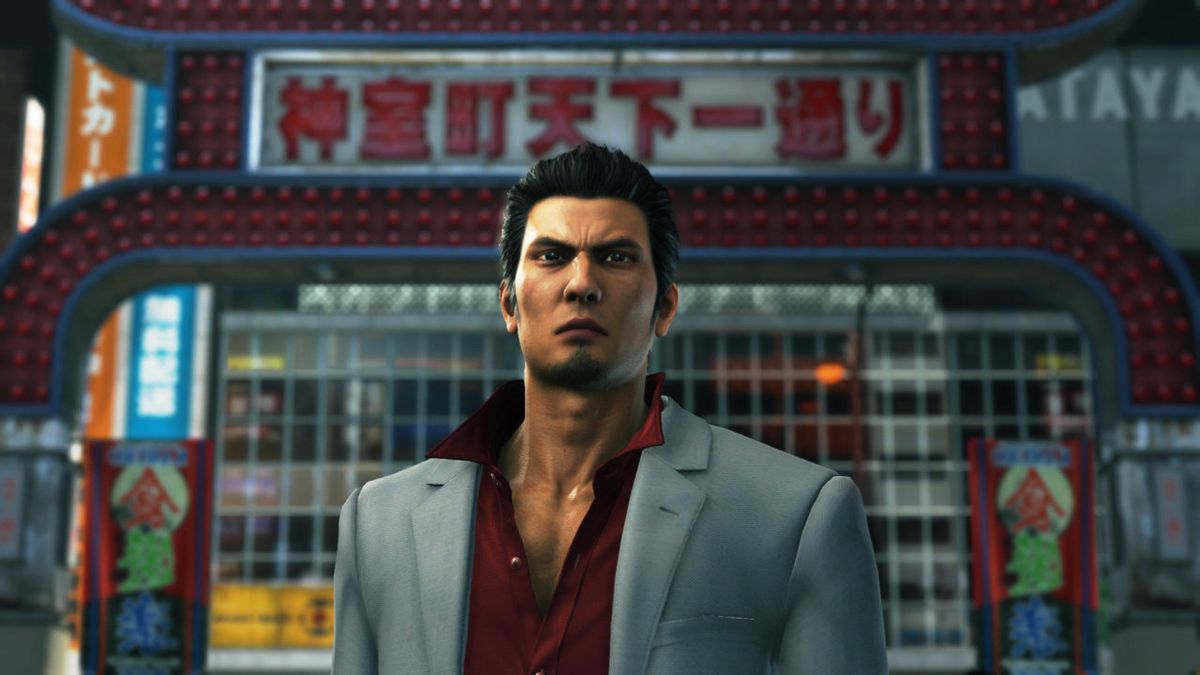 Yakuza 6 PS4 Gameplay - Why It's The Maddest Open World on PS4 