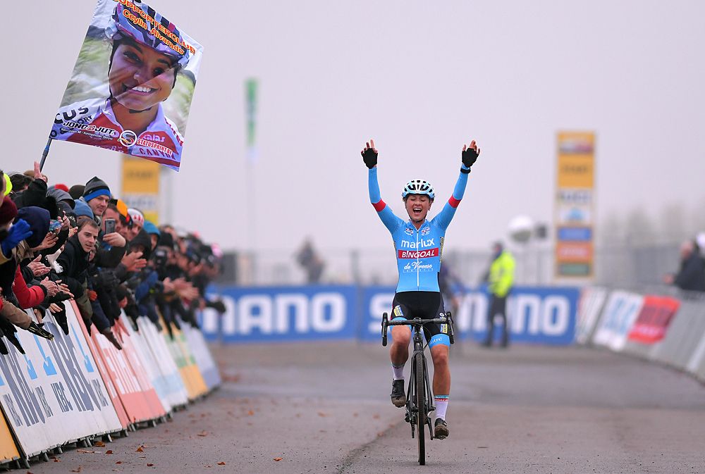 Denise Betsema wins the Koksijde World Cup 2018