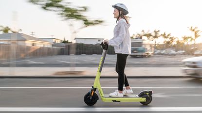 Link electric scooter