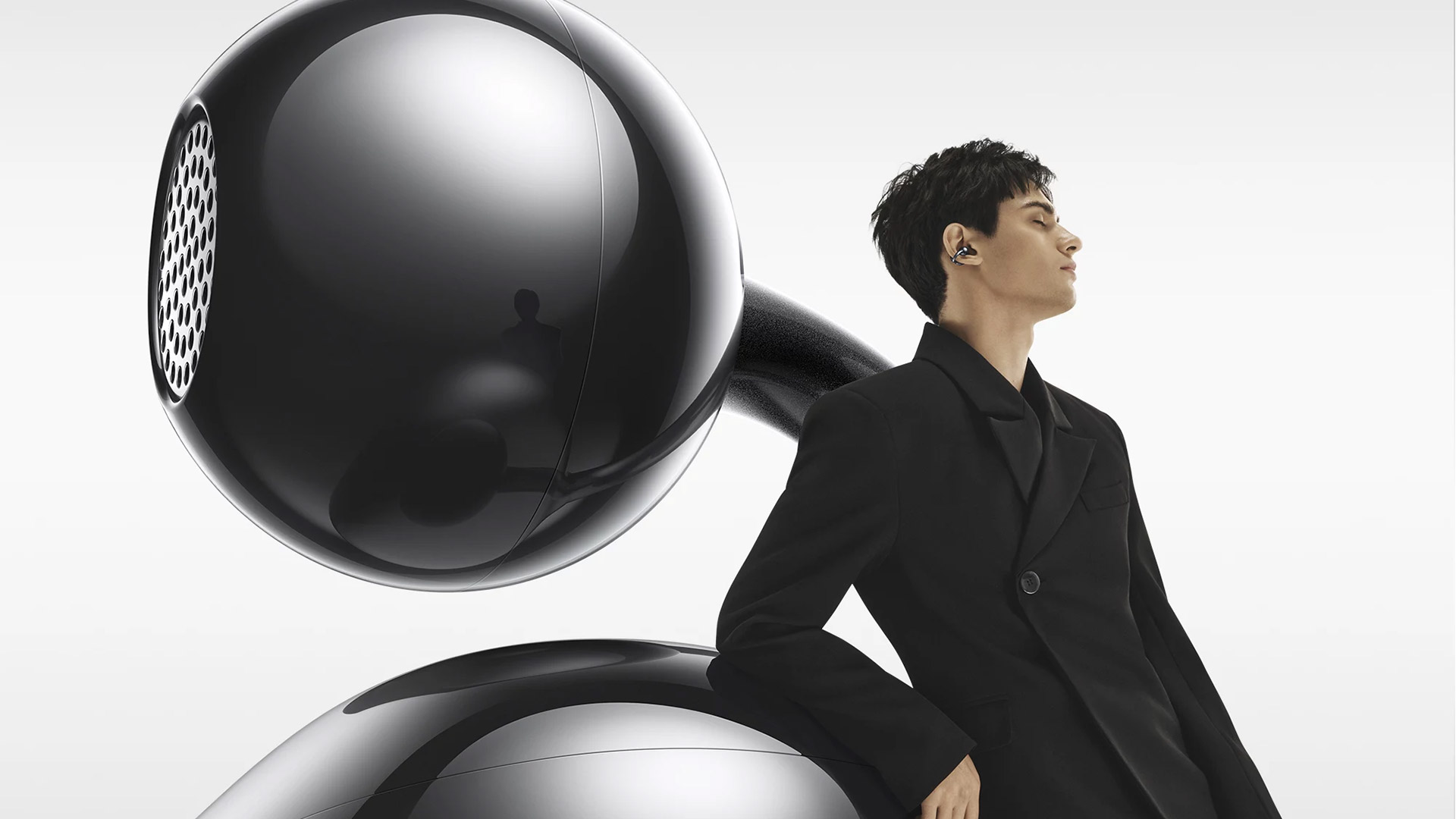 Huawei s Open ear Wireless Earbuds Are Like 80s Punk Rock Ear Cuffs 