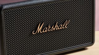 Marshall logo on the Marshall Kilburn III