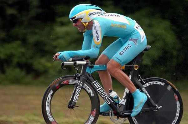 Eddy Mazzoleni (Astana) rode superbly to move into 3rd overall.