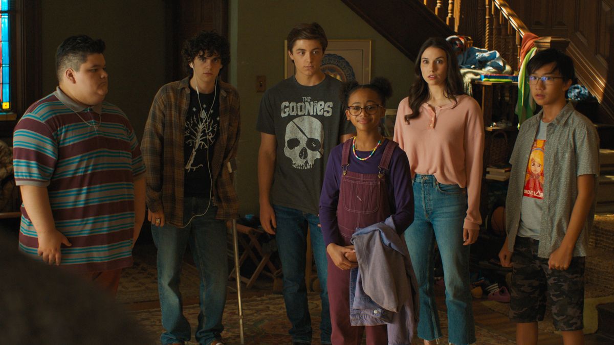 Jovan Armand, Jack Dylan Grazer, Asher Angel, Faithe Herman, Grace Caroline Hurrey and Eugene Choi in Shazam! Fury of the Gods