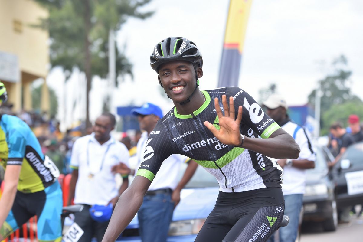 A wave from Samuel Mugisha (Dimension Data for Qhubeka)