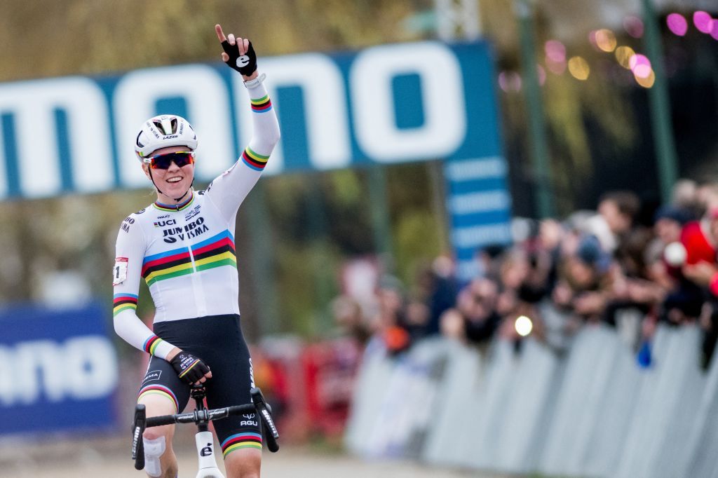 Dutch Fem Van Empel celebrates as she crosses the finish line to win the elite women&#039;s race of the World Cup cyclocross cycling event in Antwerp on Saturday 23 December 2023, stage 9 (out of 14) of the UCI World Cup competition. BELGA PHOTO JASPER JACOBS (Photo by JASPER JACOBS / BELGA MAG / Belga via AFP)