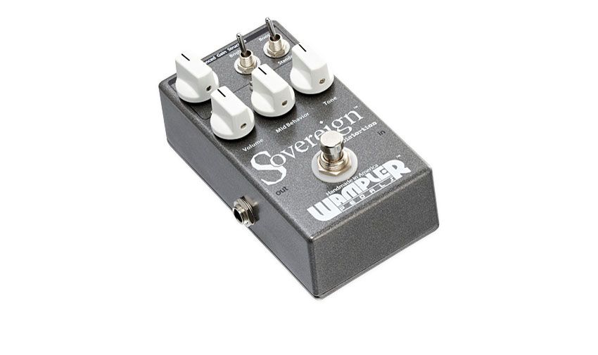 The Bright/Even switch and the two knobs offers massive flexibility that will let you focus your tone perfectly